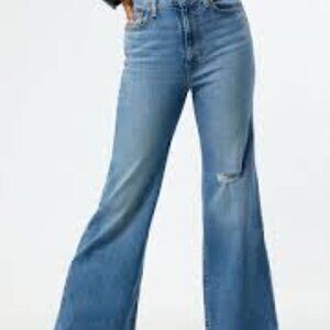 Levi's Ribcage Bell High Rise Distressed Flare Jeans Size 30 32